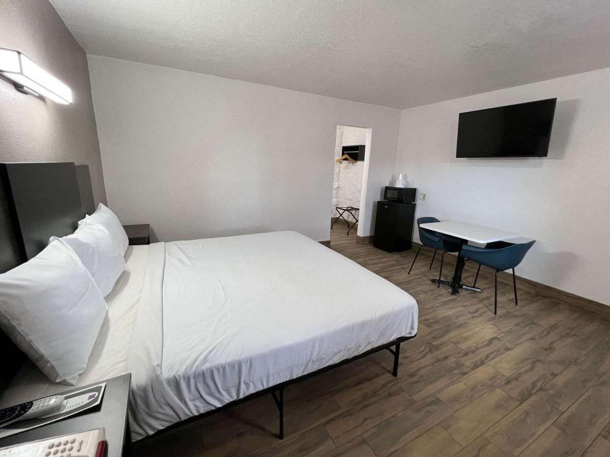Motel 6-Orange, Ca - Anaheim Экстерьер фото