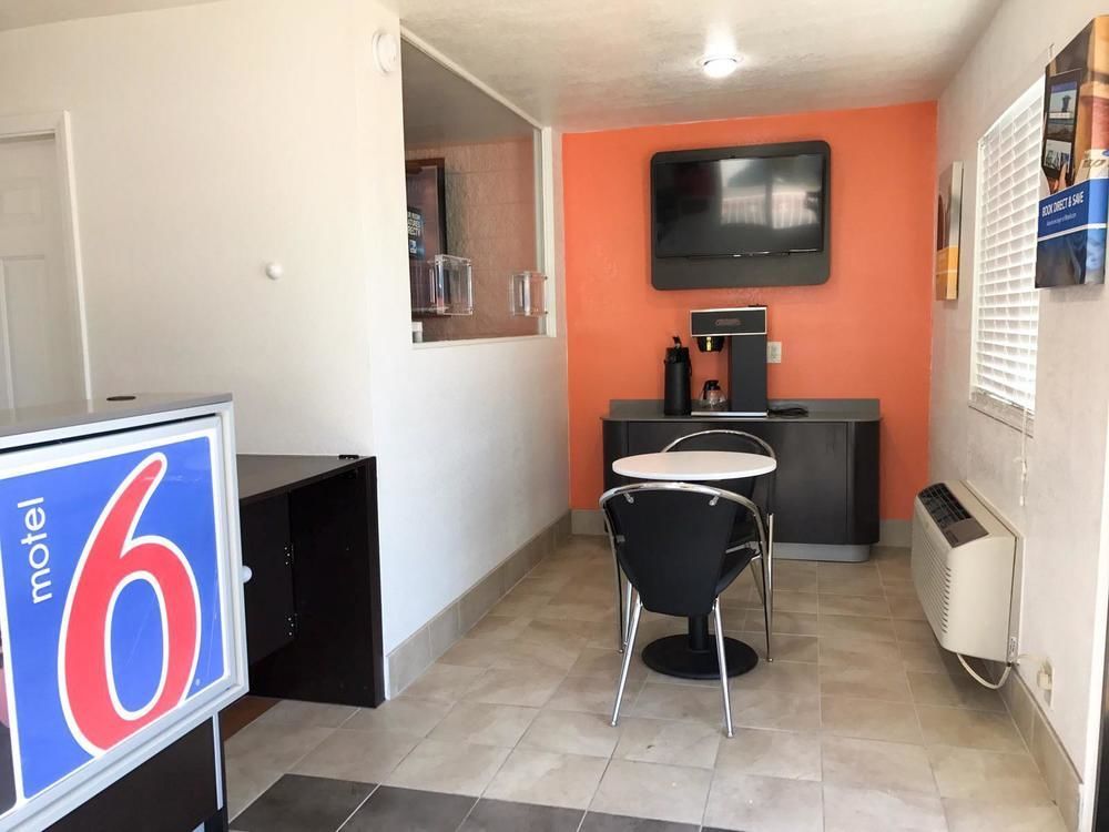 Motel 6-Orange, Ca - Anaheim Экстерьер фото
