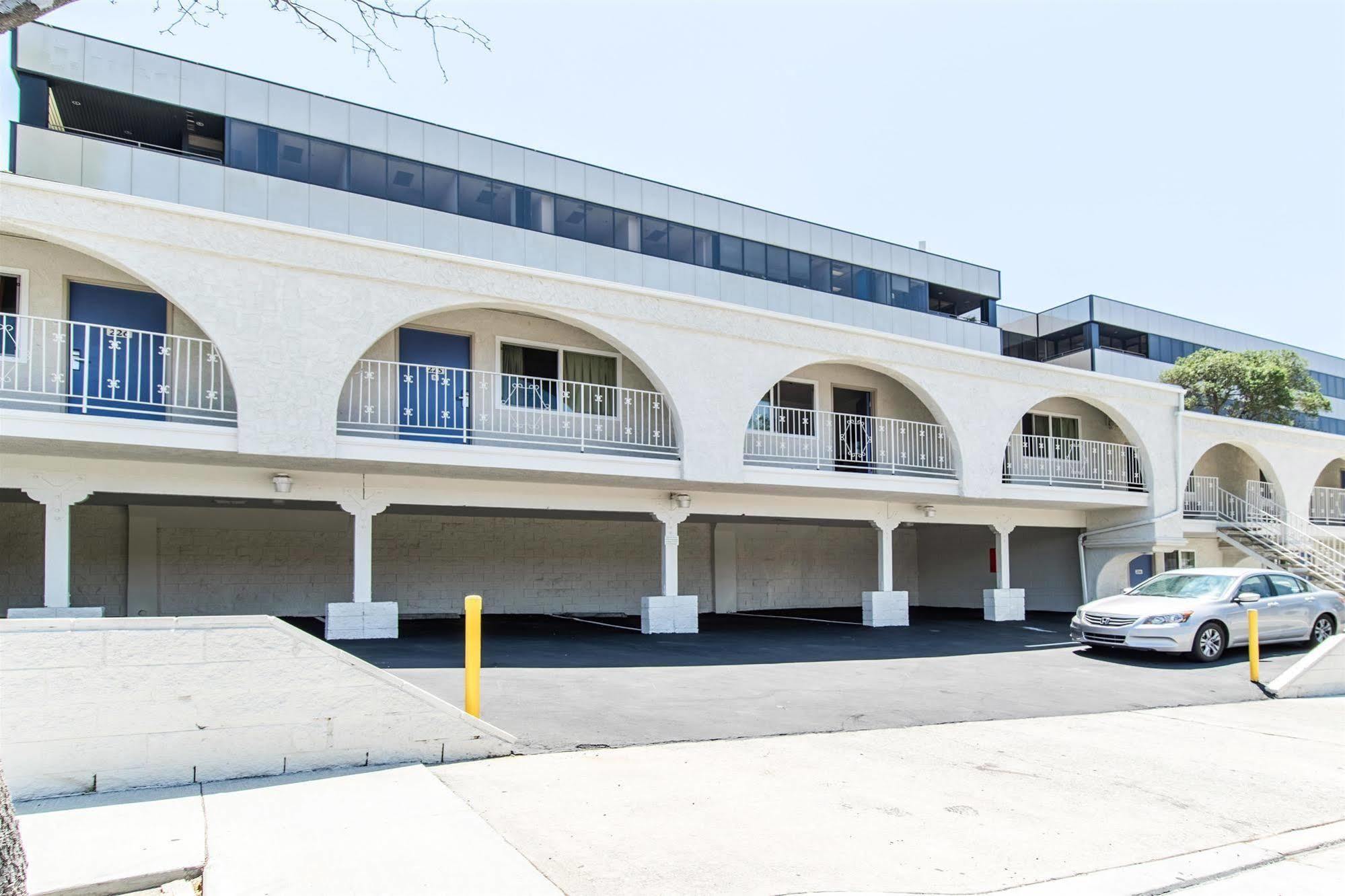Motel 6-Orange, Ca - Anaheim Экстерьер фото