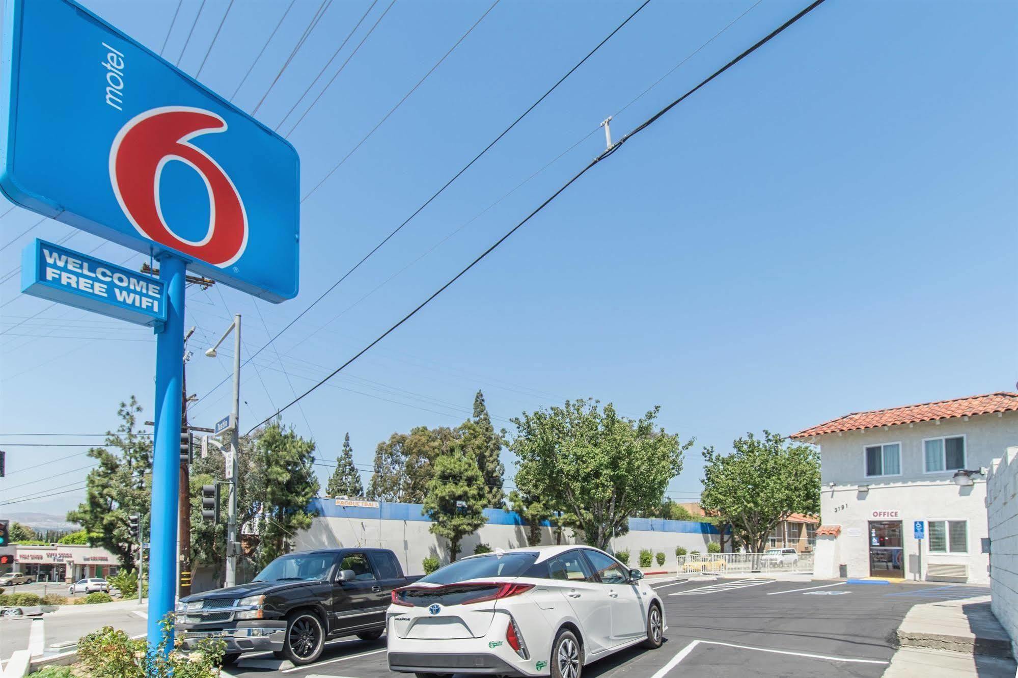 Motel 6-Orange, Ca - Anaheim Экстерьер фото